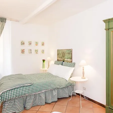 Casa Del Foro Di Agusto